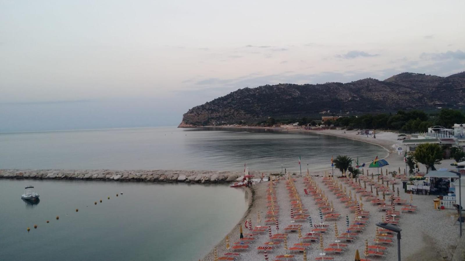 Olive&Sea Villa-Olive Mattinata Bagian luar foto